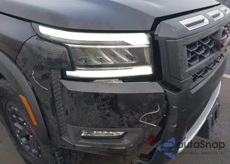 2025 Nissan Frontier Pro-4X 4X4 z USA, uszkodzony, nr VIN 1N6ED1EK3SN634609